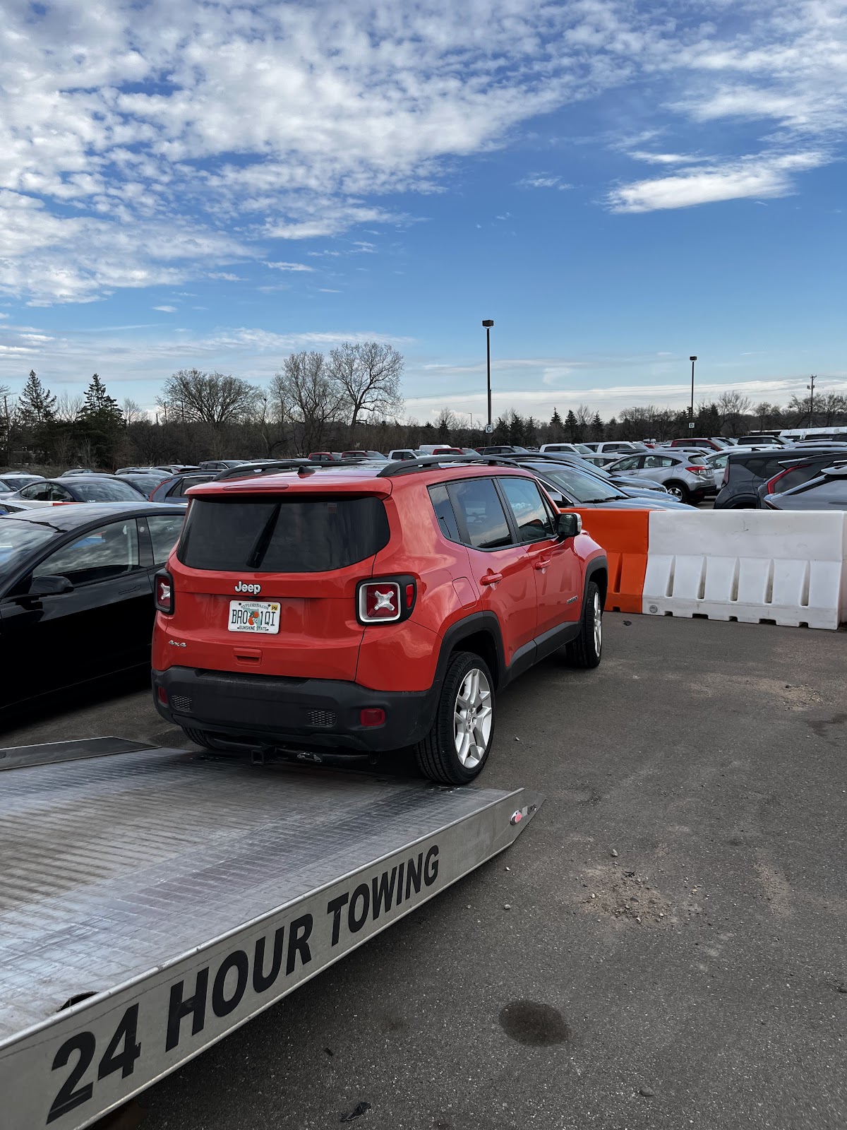 24 hour towing in Minnesota by AMG Towing LLC